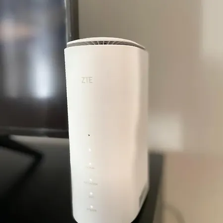 Comfy - Self Check-in Apartment