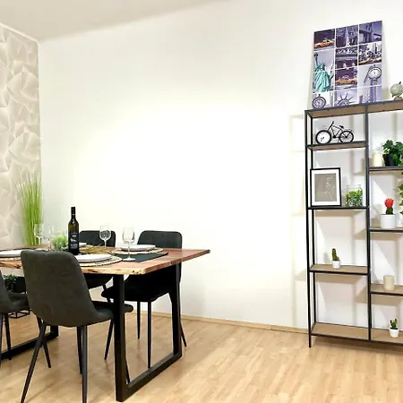Apartmán Noor - Comfy - Self Check-in